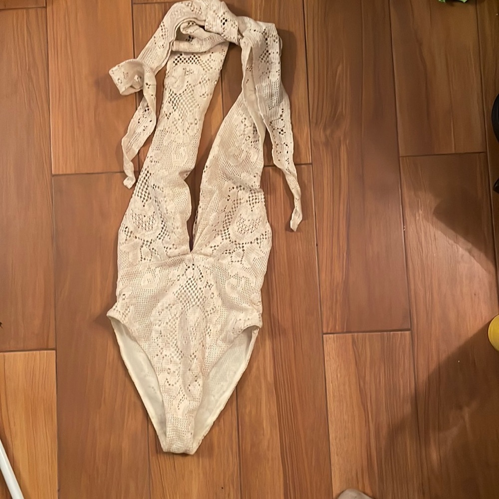 Mes Demoiselles Fanti Deep V Lace Bodysuit Size 1